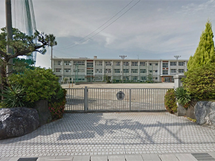 且各小学校